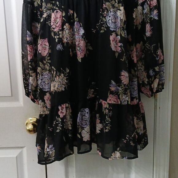 Rewind black floral print long sleeve flowy dress Sz XL NWOT - Picture 2 of 9